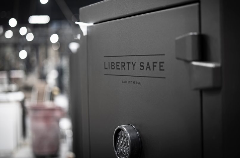 Electronic Lock Safe in Templeton vs Mechanical Dial: Choosing the Ideal Liberty Safe Lock